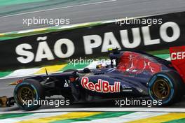 Daniel Ricciardo (AUS) Scuderia Toro Rosso STR8. 23.11.2013. Formula 1 World Championship, Rd 19, Brazilian Grand Prix, Sao Paulo, Brazil, Qualifying Day.
