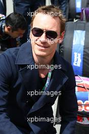 Michael Fassbender (IRE) Actor on the grid. 09.06.2013. Formula 1 World Championship, Rd 7, Canadian Grand Prix, Montreal, Canada, Race Day.