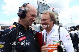 (L to R): Adrian Newey (GBR) Red Bull Racing Chief Technical Officer with Robert Fernley (GBR) Sahara Force India F1 Team Deputy Team Principal on the grid. 09.06.2013. Formula 1 World Championship, Rd 7, Canadian Grand Prix, Montreal, Canada, Race Day.