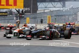 Adrian Sutil (GER), Sahara Force India F1 Team  and Nico Hulkenberg (GER), Sauber F1 Team Formula One team  09.06.2013. Formula 1 World Championship, Rd 7, Canadian Grand Prix, Montreal, Canada, Race Day.