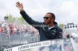 Lewis Hamilton (GBR) Mercedes AMG F1 on the drivers parade. 09.06.2013. Formula 1 World Championship, Rd 7, Canadian Grand Prix, Montreal, Canada, Race Day.