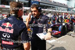 (L to R): Christian Horner (GBR) Red Bull Racing Team Principal with Guillaume Rocquelin  (ITA) Red Bull Racing Race Engineer on the grid. 14.04.2013. Formula 1 World Championship, Rd 3, Chinese Grand Prix, Shanghai, China, Race Day.