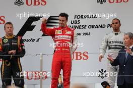 Kimi Raikkonen (FIN), Lotus F1 Team, Fernando Alonso (ESP), Scuderia Ferrari and Lewis Hamilton (GBR), Mercedes Grand Prix  14.04.2013. Formula 1 World Championship, Rd 3, Chinese Grand Prix, Shanghai, China, Race Day.