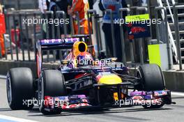 Sebastian Vettel (GER) Red Bull Racing RB9. 13.04.2013. Formula 1 World Championship, Rd 3, Chinese Grand Prix, Shanghai, China, Qualifying Day.