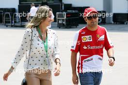 Felipe Massa (BRA) Ferrari with his wife Rafaela Bassi (BRA). 14.04.2013. Formula 1 World Championship, Rd 3, Chinese Grand Prix, Shanghai, China, Race Day.