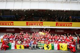 Ferrari celebrate a 1-3 finish for Fernando Alonso (ESP) Ferrari and Felipe Massa (BRA) Ferrari. 12.05.2013. Formula 1 World Championship, Rd 5, Spanish Grand Prix, Barcelona, Spain, Race Day