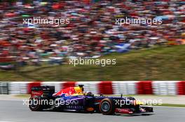 Sebastian Vettel (GER) Red Bull Racing RB9. 12.05.2013. Formula 1 World Championship, Rd 5, Spanish Grand Prix, Barcelona, Spain, Race Day