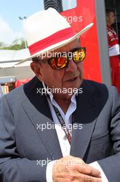 Emilio Botin (ESP) Santander Chairman. 11.05.2013. Formula 1 World Championship, Rd 5, Spanish Grand Prix, Barcelona, Spain, Qualifying Day