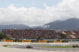 Jean-Eric Vergne (FRA) Scuderia Toro Rosso STR8. 11.05.2013. Formula 1 World Championship, Rd 5, Spanish Grand Prix, Barcelona, Spain, Qualifying Day