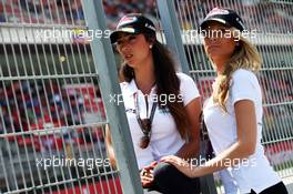 GT Racing girls. 11.05.2013. Formula 1 World Championship, Rd 5, Spanish Grand Prix, Barcelona, Spain, Qualifying Day