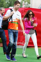 Paul di Resta (GBR) Sahara Force India F1 with his girlfriend Laura Jordan (GBR). 11.05.2013. Formula 1 World Championship, Rd 5, Spanish Grand Prix, Barcelona, Spain, Qualifying Day