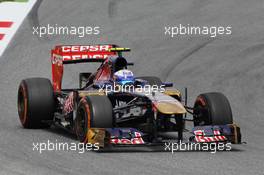 Daniel Ricciardo (AUS) Scuderia Toro Rosso STR8. 11.05.2013. Formula 1 World Championship, Rd 5, Spanish Grand Prix, Barcelona, Spain, Qualifying Day