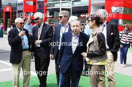 Jean Todt (FRA) FIA President with Michelle Yeoh (MAL). 12.05.2013. Formula 1 World Championship, Rd 5, Spanish Grand Prix, Barcelona, Spain, Race Day