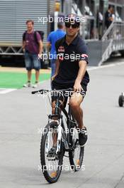 Daniel Ricciardo (AUS) Scuderia Toro Rosso. 09.05.2013. Formula 1 World Championship, Rd 5, Spanish Grand Prix, Barcelona, Spain, Preparation Day