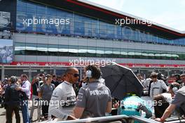 Lewis Hamilton (GBR) Mercedes AMG F1 on the grid. 30.06.2013. Formula 1 World Championship, Rd 8, British Grand Prix, Silverstone, England, Race Day.