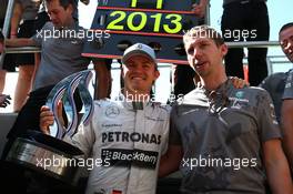 1st Nico Rosberg (GER) Mercedes AMG F1 W04. 30.06.2013. Formula 1 World Championship, Rd 8, British Grand Prix, Silverstone, England, Race Day.