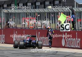 Sebastian Vettel (GER), Red Bull Racing stopped on track 30.06.2013. Formula 1 World Championship, Rd 8, British Grand Prix, Silverstone, England, Race Day.