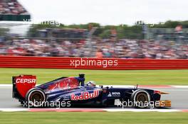 Jean-Eric Vergne (FRA) Scuderia Toro Rosso STR8. 29.06.2013. Formula 1 World Championship, Rd 8, British Grand Prix, Silverstone, England, Qualifying Day.