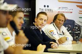 Jordy Cobelens (NLD) CEO TW Steel and Robert Fernley (GBR) Sahara Force India F1 Team Deputy Team Principal at a TW Steel media call in the Sahara Force India F1 Team motorhome. 27.06.2013. Formula 1 World Championship, Rd 8, British Grand Prix, Silverstone, England, Preparation Day.