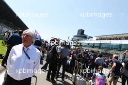 Bernie Ecclestone (GBR) CEO Formula One Group (FOM) on the grid. 07.07.2013. Formula 1 World Championship, Rd 9, German Grand Prix, Nurburgring, Germany, Race Day.