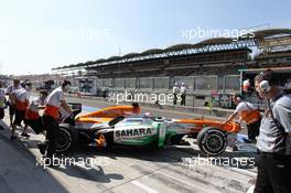 Paul di Resta (GBR) Sahara Force India VJM06 in the pits. 26.07.2013. Formula 1 World Championship, Rd 10, Hungarian Grand Prix, Budapest, Hungary, Practice Day