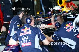 Sebastian Vettel (GER) Red Bull Racing RB9 in the pits. 26.07.2013. Formula 1 World Championship, Rd 10, Hungarian Grand Prix, Budapest, Hungary, Practice Day