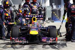 Mark Webber (AUS) Red Bull Racing RB9 makes a pit stop. 28.07.2013. Formula 1 World Championship, Rd 10, Hungarian Grand Prix, Budapest, Hungary, Race Day