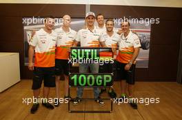 Adrian Sutil (GER) Sahara Force India F1 celebrates his 100th GP with his crew. 28.07.2013. Formula 1 World Championship, Rd 10, Hungarian Grand Prix, Budapest, Hungary, Race Day