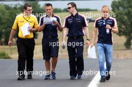 Valtteri Bottas (FIN) Williams walks the circuit. 25.07.2013. Formula 1 World Championship, Rd 10, Hungarian Grand Prix, Budapest, Hungary, Preparation Day