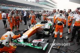 Sahara Force India F1 VJM06 on the grid. 27.10.2013. Formula 1 World Championship, Rd 16, Indian Grand Prix, New Delhi, India, Race Day.