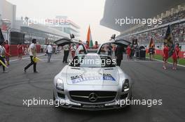 Safety Car on the grid. 27.10.2013. Formula 1 World Championship, Rd 16, Indian Grand Prix, New Delhi, India, Race Day.