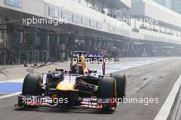 Sebastian Vettel (GER) Red Bull Racing RB9. 26.10.2013. Formula 1 World Championship, Rd 16, Indian Grand Prix, New Delhi, India, Qualifying Day.
