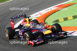 Sebastian Vettel (GER) Red Bull Racing RB9. 06.09.2013. Formula 1 World Championship, Rd 12, Italian Grand Prix, Monza, Italy, Practice Day.