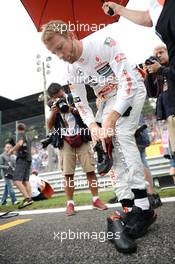 Jenson Button (GBR) McLaren on the grid. 08.09.2013. Formula 1 World Championship, Rd 12, Italian Grand Prix, Monza, Italy, Race Day.