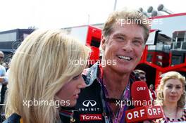David Hasselhoff (USA) Actor with girlfriend Hayley Roberts (GBR). 07.09.2013. Formula 1 World Championship, Rd 12, Italian Grand Prix, Monza, Italy, Qualifying Day.