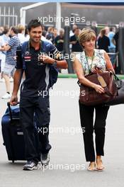 Ann Neal (GBR), partner of Mark Webber (AUS) Red Bull Racing, with Richard Conner (AUS) Personal Trainer. 08.09.2013. Formula 1 World Championship, Rd 12, Italian Grand Prix, Monza, Italy, Race Day.