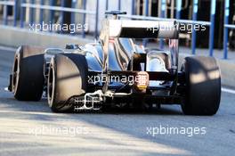 Esteban Gutierrez (MEX) Sauber C32 running sensor equipment. 07.02.2013. Formula One Testing, Day Three, Jerez, Spain.