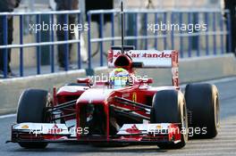 Felipe Massa (BRA) Ferrari F138 running sensor equipment. 07.02.2013. Formula One Testing, Day Three, Jerez, Spain.