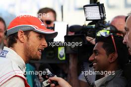 Jenson Button (GBR) McLaren with the media. 05.02.2013. Formula One Testing, Day One, Jerez, Spain.