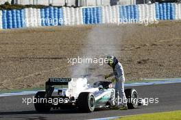 Nico Rosberg (GER) Mercedes AMG F1 W04 stops on the circuit with a small fire. 05.02.2013. Formula One Testing, Day One, Jerez, Spain.