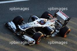 Pastor Maldonado (VEN) Williams FW34. 05.02.2013. Formula One Testing, Day One, Jerez, Spain.