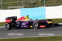 Mark Webber (AUS) Red Bull Racing RB9. 05.02.2013. Formula One Testing, Day One, Jerez, Spain.