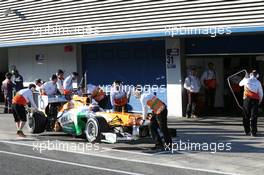 Paul di Resta (GBR) Sahara Force India VJM06 in the pits. 05.02.2013. Formula One Testing, Day One, Jerez, Spain.