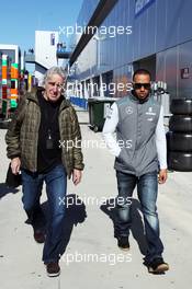 Lewis Hamilton (GBR) Mercedes AMG F1 with his new manager Tom Shine (USA). 06.02.2013. Formula One Testing, Day Two, Jerez, Spain.