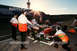 Paul di Resta (GBR) Sahara Force India VJM06 in the pits. 06.02.2013. Formula One Testing, Day Two, Jerez, Spain.