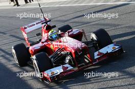 Felipe Massa (BRA) Ferrari F138 leaves the pits. 06.02.2013. Formula One Testing, Day Two, Jerez, Spain.