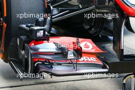 McLaren MP4-28 front wing detail. 11.10.2013. Formula 1 World Championship, Rd 15, Japanese Grand Prix, Suzuka, Japan, Practice Day.