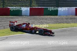Fernando Alonso (ESP) Ferrari F138 spins. 11.10.2013. Formula 1 World Championship, Rd 15, Japanese Grand Prix, Suzuka, Japan, Practice Day.