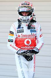 Jenson Button (GBR) McLaren in parc ferme. 12.10.2013. Formula 1 World Championship, Rd 15, Japanese Grand Prix, Suzuka, Japan, Qualifying Day.