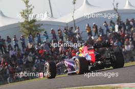 Sebastian Vettel (GER) Red Bull Racing RB9. 12.10.2013. Formula 1 World Championship, Rd 15, Japanese Grand Prix, Suzuka, Japan, Qualifying Day.